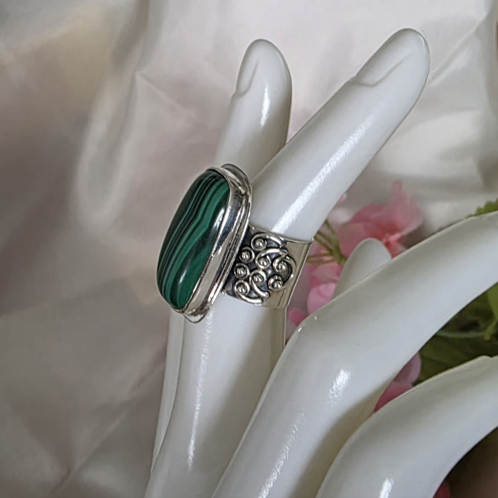 Sterling Silver Rectangle Malachite Green Stone R… - image 3